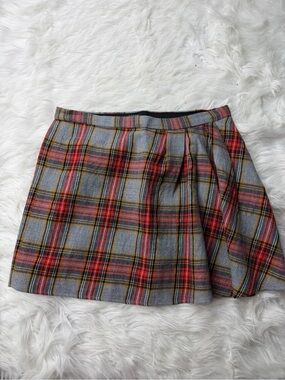 J crew Plaid Pleated Mini Skirt in Gray and Red